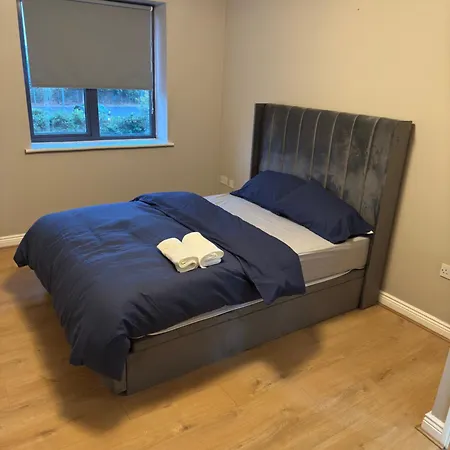 Charming Flat In North Homestay
